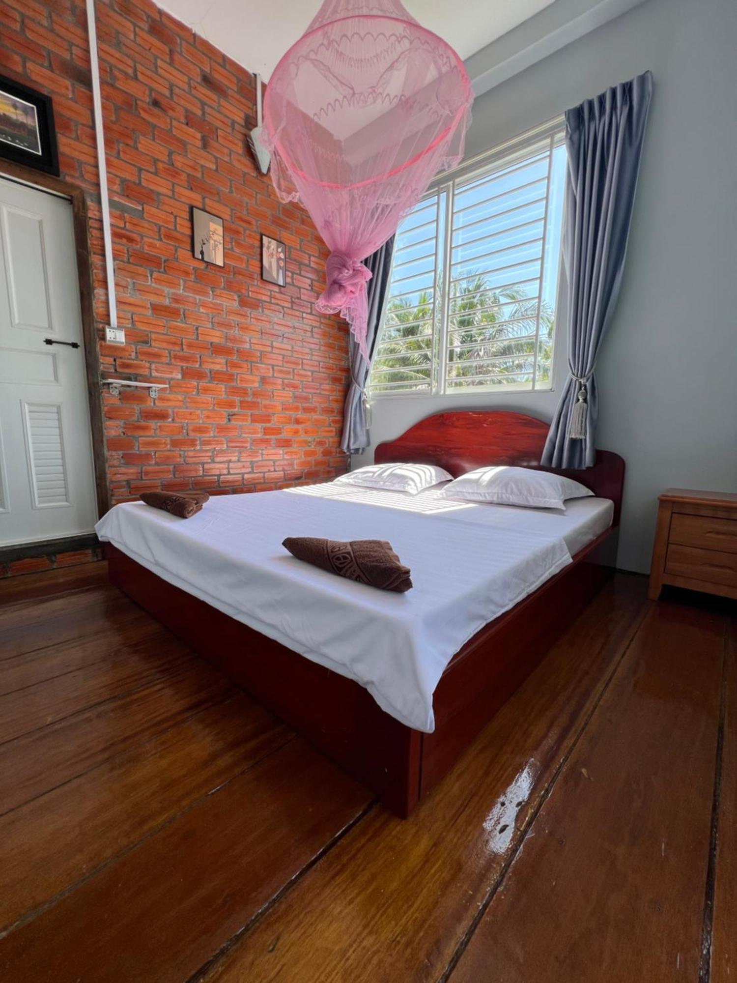 Ing Ing Guesthouse Koh Rong Sanloem Exteriör bild