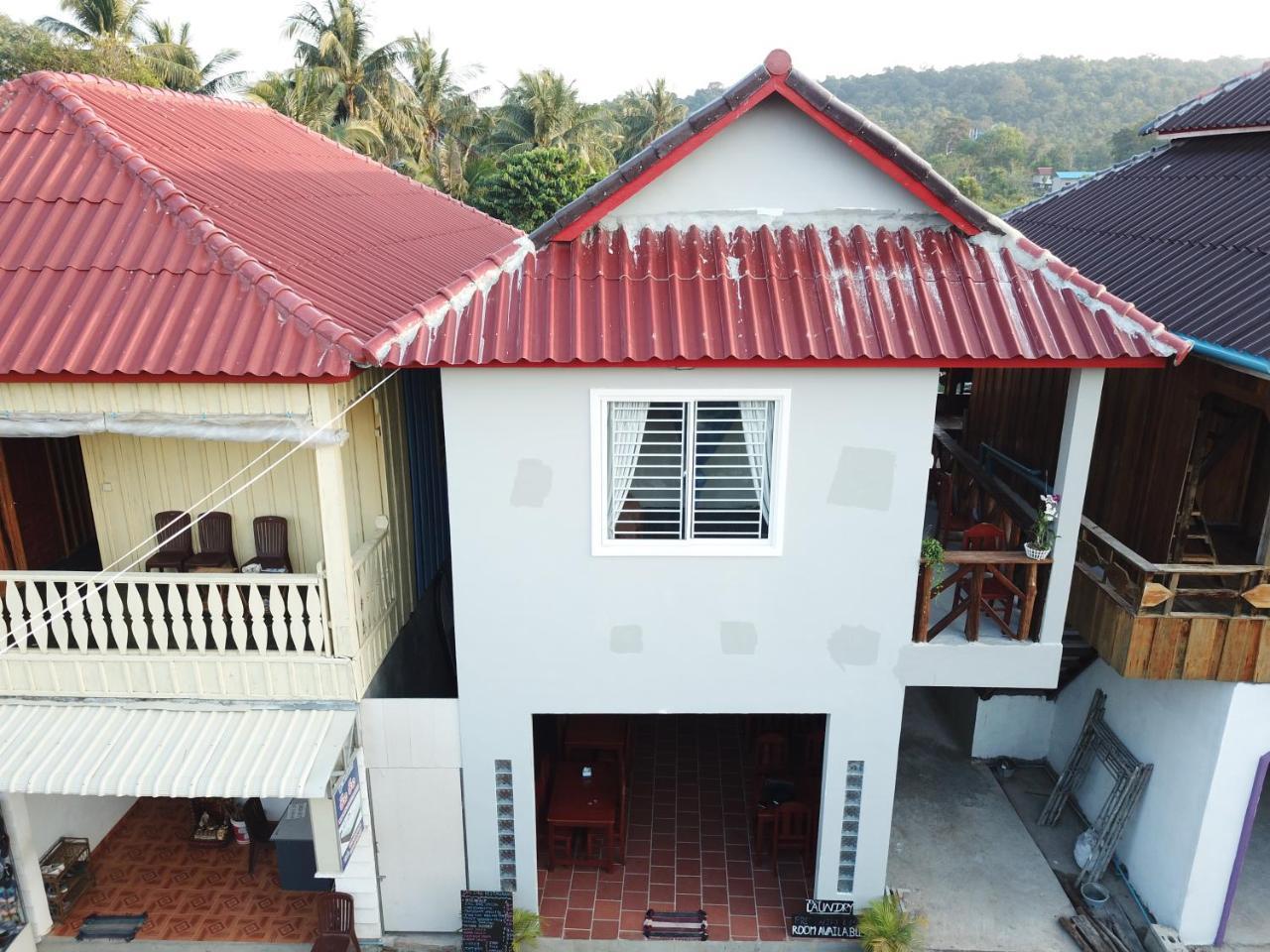 Ing Ing Guesthouse Koh Rong Sanloem Exteriör bild